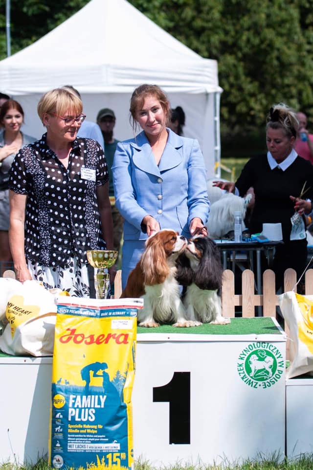 photo by Anna Derleta